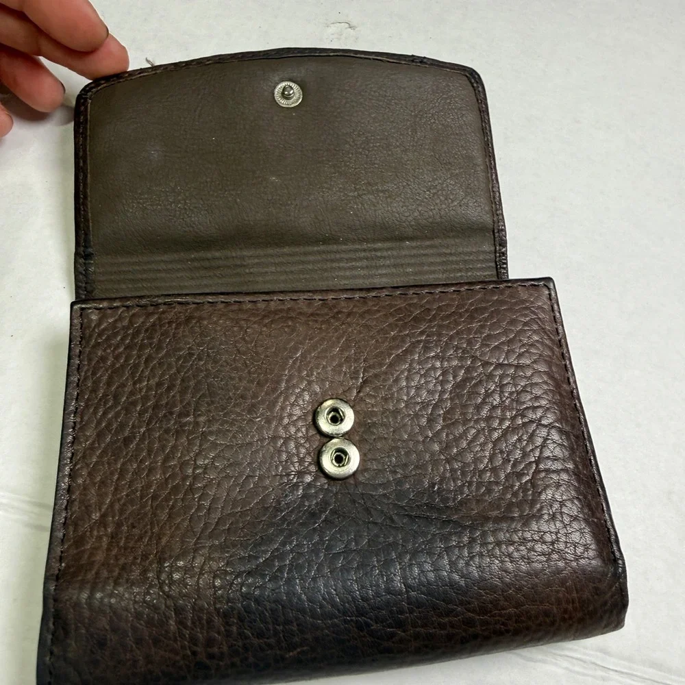 Fossil Womens Brown Pebbled Leather Trifold Wallet ID Window Coin Pocket